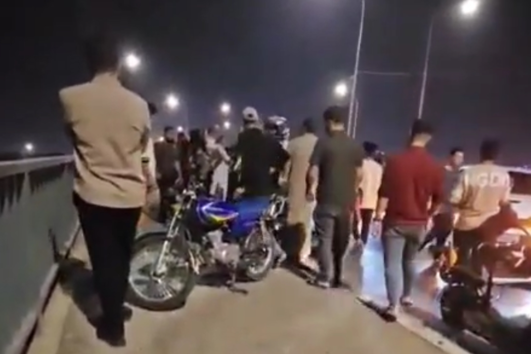 حاادث